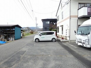 ロイヤルハイツＡ棟の物件内観写真